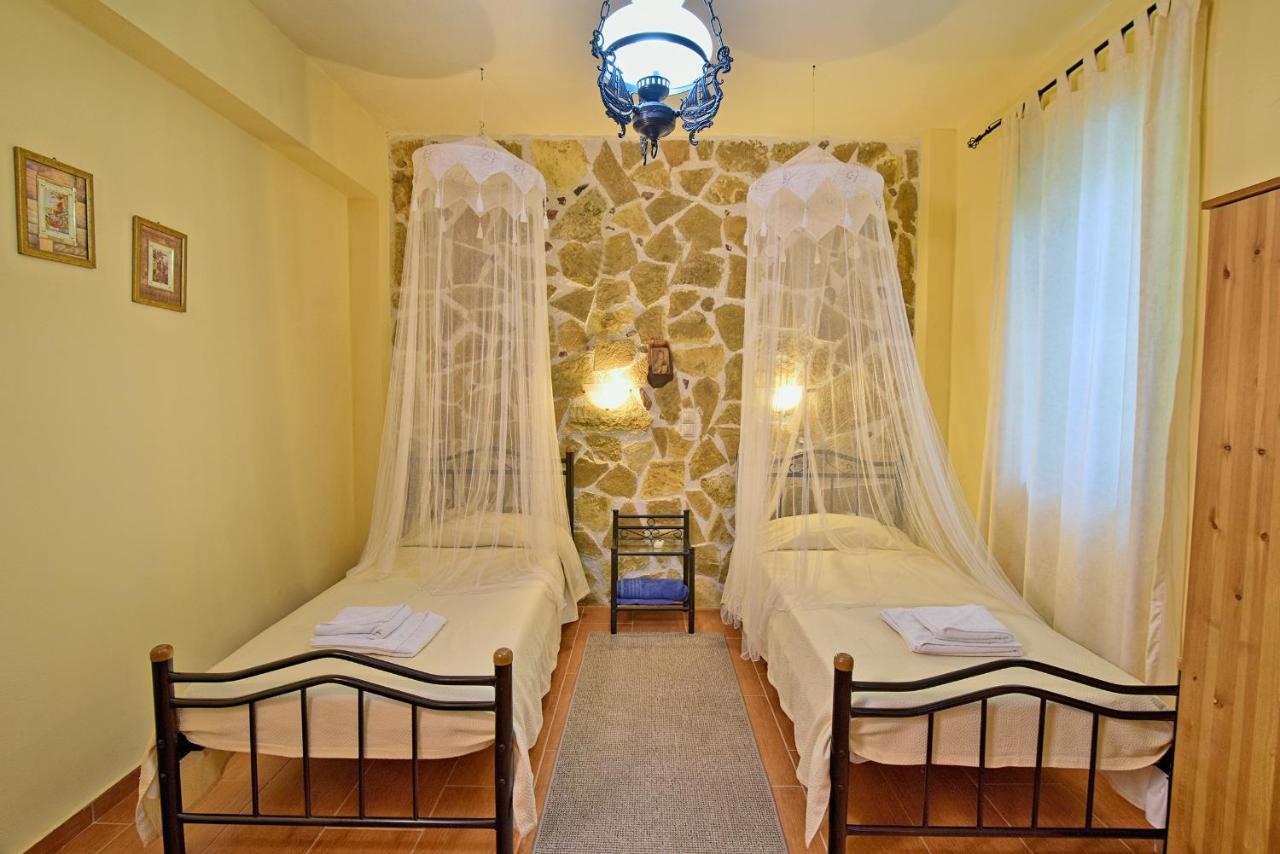 Olive Farm Villa Agia Marina  Luaran gambar