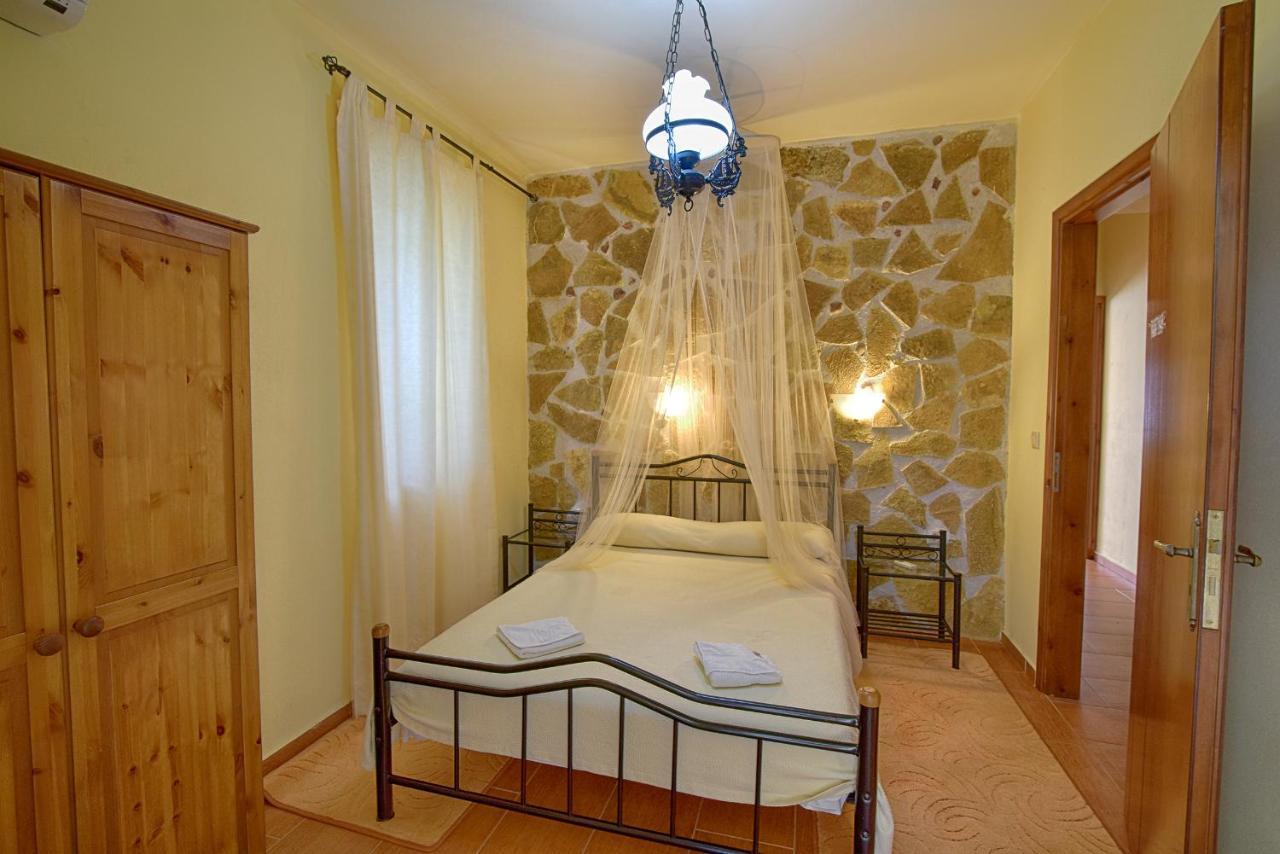 Olive Farm Villa Agia Marina  Luaran gambar